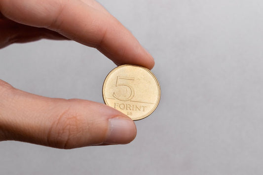 Értékes forint érmék: Mire figyeljenek a modern numizmatika kedvelői?